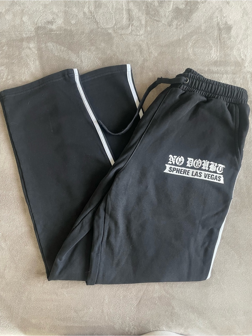 'No Doubt Sphere Las Vegas' Women’s Black Track Pants Size Small